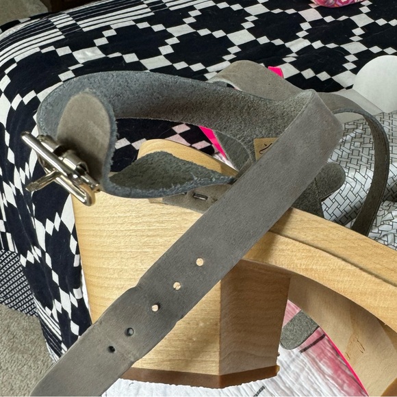 Swedish Hasbeens Grey Strappy Clogs - Picture 5 of 6